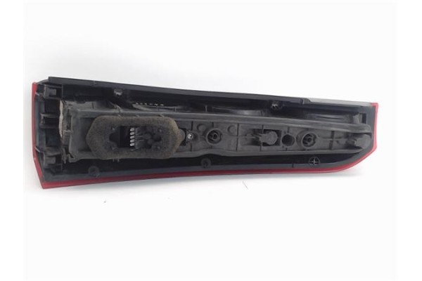 Recambio de piloto trasero izquierdo para opel meriva referencia OEM IAM 93294345 89398084 