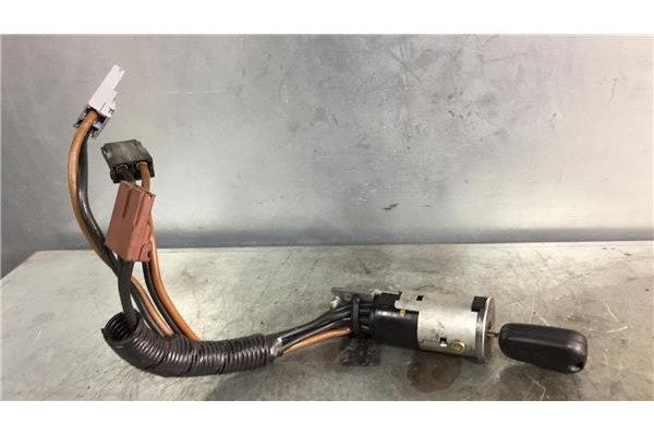Recambio de clausor para peugeot partner (s1) 1.9 familiar referencia OEM IAM 4162W4  