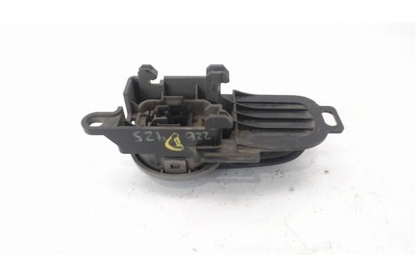Recambio de manilla para nissan note (e11e) 1.5 dci referencia OEM IAM 80670AX603  
