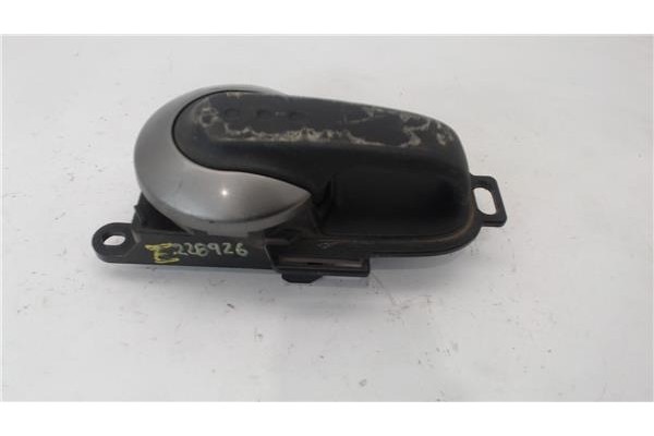 Recambio de manilla para nissan note (e11e) 1.5 dci referencia OEM IAM 80671AX603  