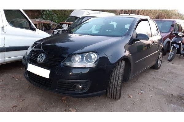 volkswagen golf v berlina (1k1)(2003) del año 