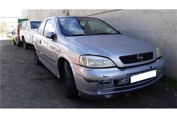 opel astra g berlina (1998) del año 