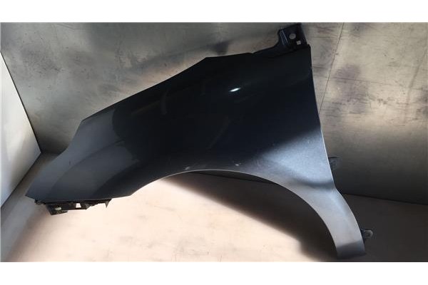 Recambio de aleta delantero izquierda para citroen c4 berlina (06.2004) 1.6 16v referencia OEM IAM   