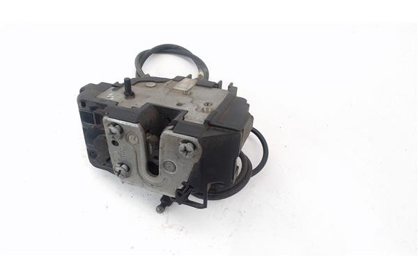 Recambio de cierre electromagnetico trasero derecho para nissan note (e11e) 1.5 dci referencia OEM IAM 825009U100  