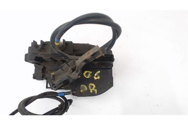 Recambio de cierre electromagnetico trasero derecho para nissan note (e11e) 1.5 dci referencia OEM IAM 825009U100  