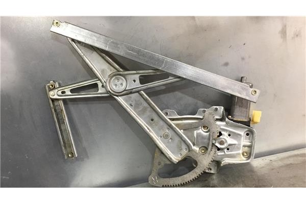 Recambio de mecanismo elevalunas delantero derecho para toyota yaris (ncp1/nlp1/scp1) 1.3 referencia OEM IAM 106281 0130822017 