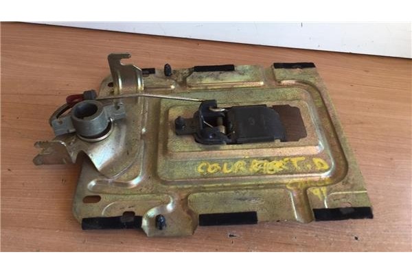 Recambio de cierre electromagnetico porton para ford fiesta berl./courier 1.8 courier familiar referencia OEM IAM 920225 MI79A 