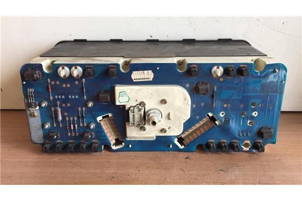 Recambio de cuadro completo para volvo serie 460 1.8 referencia OEM IAM 46685702 640011 
