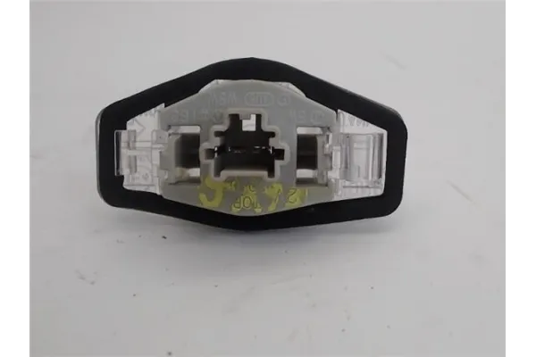Recambio de piloto matricula trasero derecho para honda jazz (gd1/5) 1.4 referencia OEM IAM HD3204350  