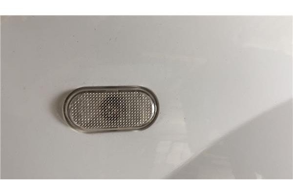 Recambio de aleta delantero derecha para renault twingo ii 1.2 authentique referencia OEM IAM 631000558R RN3063013 7701477874 , 