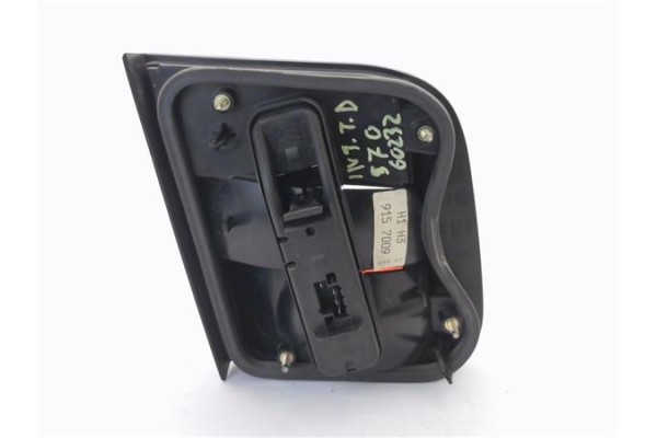 Recambio de piloto porton trasero derecho para volvo s70 berlina 2.5 2.4 / 2.5 (121kw / 125kw) referencia OEM IAM 9157009  