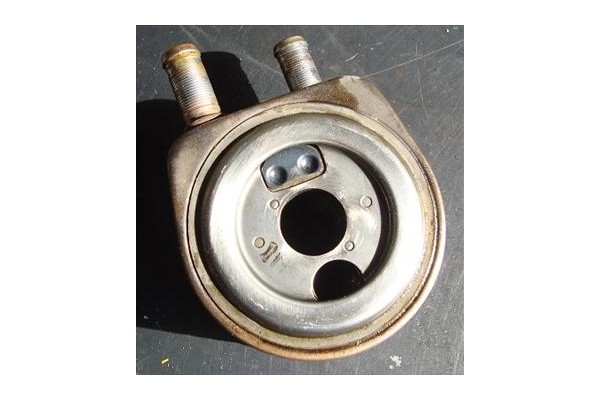 Recambio de enfriador aceite para citroen xantia berlina 2.0 hdi 109 referencia OEM IAM 1103A2   Recambio de enfriador aceite para citroen xantia berlina 2.0 hdi 109 referencia OEM IAM 1103A2