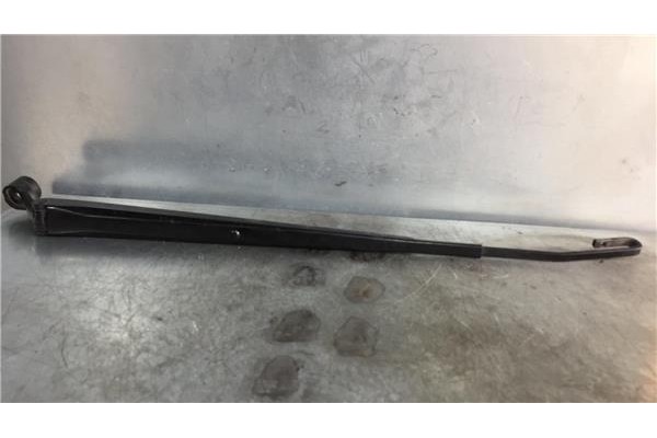 Recambio de brazo limpiaparabrisas delantero derecho para toyota yaris (ncp1/nlp1/scp1) 1.3 referencia OEM IAM 852210D020D193  