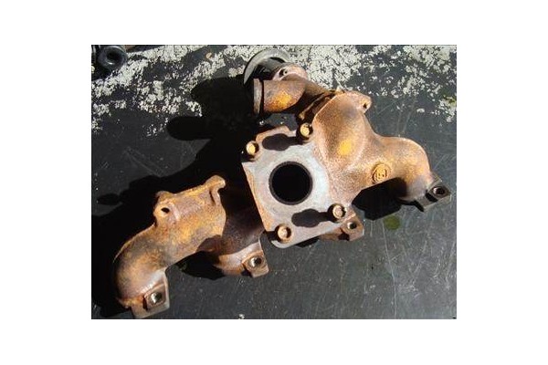 Recambio de colector escape para citroen xantia berlina 2.0 hdi 109 referencia OEM IAM 34163  