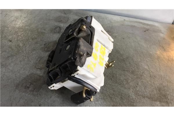 Recambio de cierre electromagnetico trasero izquierdo para seat ibiza (6k1) 1.4 16v referencia OEM IAM 6K4839016G  