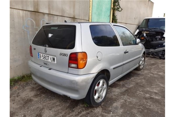 volkswagen polo berlina (6n1)(1994) del año 