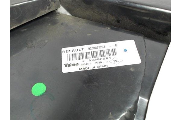 Recambio de piloto trasero derecho para renault megane ii berlina 5p referencia OEM IAM 8200073237 89398081 5200073236 , RENAULT