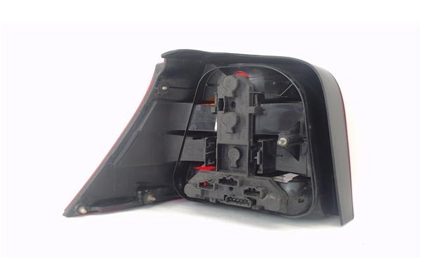 Recambio de piloto trasero derecho para volkswagen golf iv berlina (1j1) 1.9 tdi referencia OEM IAM 1J6945096BB 1J6945257 