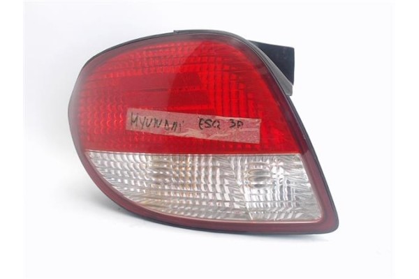 Recambio de piloto trasero izquierdo para hyundai coupe (rd) referencia OEM IAM 9241027510  