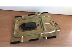 Recambio de cierre electromagnetico porton para ford fiesta berl./courier 1.8 courier familiar referencia OEM IAM 920225 MI79A 