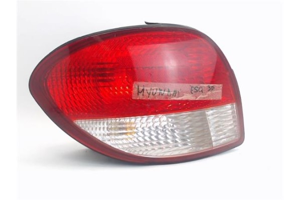 Recambio de piloto trasero izquierdo para hyundai coupe (rd) referencia OEM IAM 9241027510  