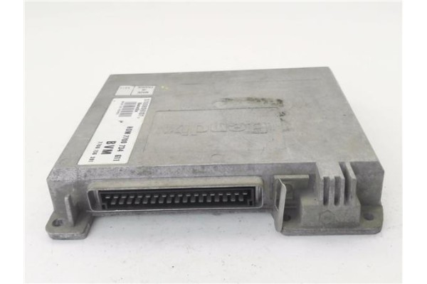 Recambio de centralita para renault r 25 (b29) 2.2 (b29) referencia OEM IAM 7700734611 S100806101D 