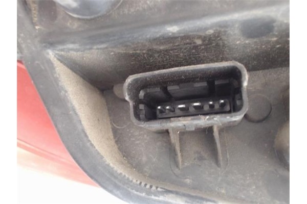 Recambio de piloto trasero derecho para renault clio iii referencia OEM IAM 8200459960  