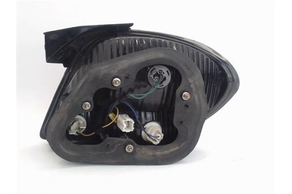 Recambio de piloto trasero izquierdo para hyundai coupe (rd) referencia OEM IAM 9241027510  