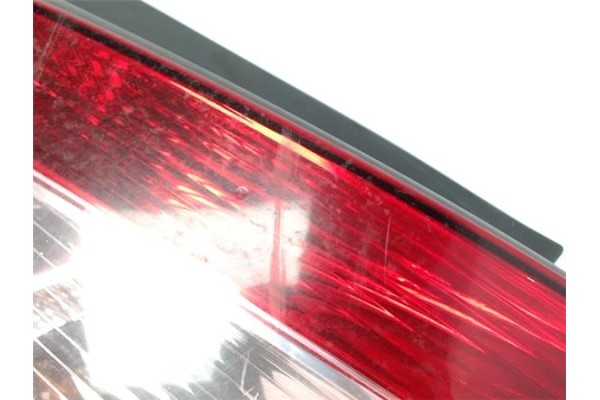 Recambio de piloto trasero izquierdo para renault megane ii berlina 5p referencia OEM IAM 8200073236 89398082 7700428054 , RENAU