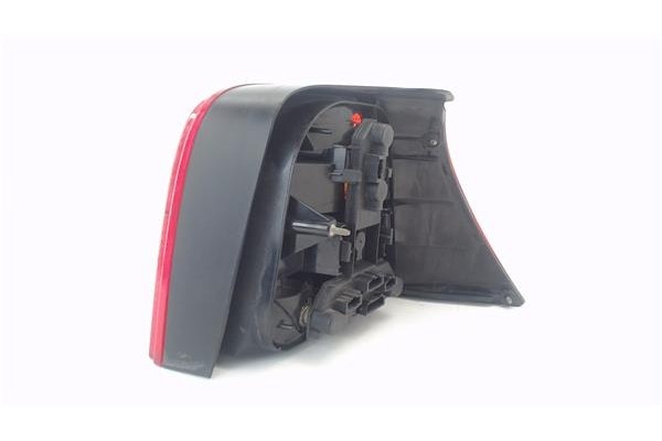 Recambio de piloto trasero izquierdo para volkswagen golf iv berlina (1j1) 1.9 tdi referencia OEM IAM 1J6945095BA 1J6945257 