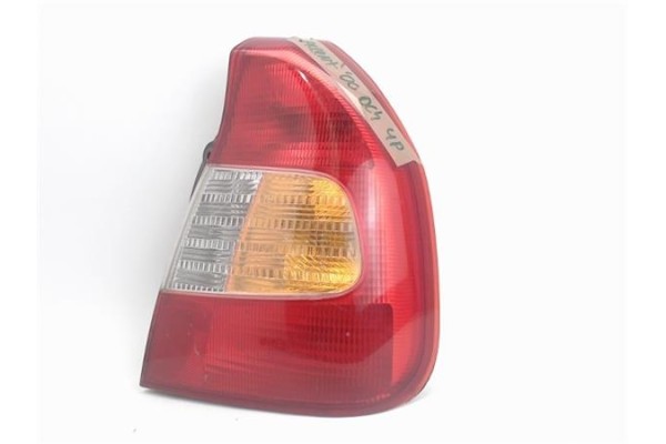 Recambio de piloto trasero derecho para hyundai accent (lc) referencia OEM IAM 9240125020  