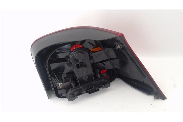 Recambio de piloto trasero izquierdo para volkswagen golf iv berlina (1j1) 1.9 tdi referencia OEM IAM 1J6945095BA 1J6945257 