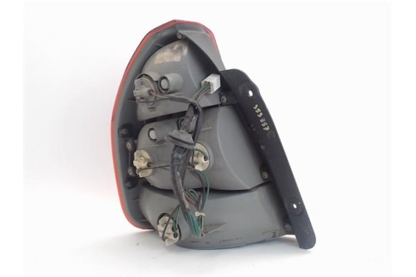 Recambio de piloto trasero derecho para hyundai accent (lc) referencia OEM IAM 9240125020  