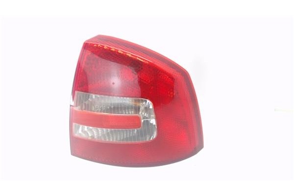 Recambio de piloto trasero derecho para skoda octavia berlina (1z3) 1.9 tdi referencia OEM IAM 1Z9945112B 1Z5945112A 