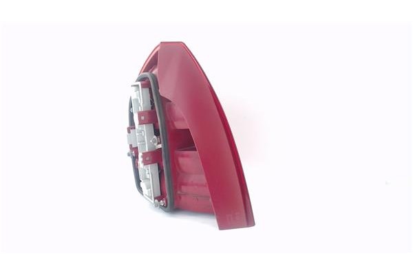 Recambio de piloto trasero derecho para skoda octavia berlina (1z3) 1.9 tdi referencia OEM IAM 1Z9945112B 1Z5945112A 