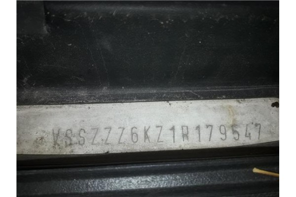 seat ibiza (6k1) del año 2001