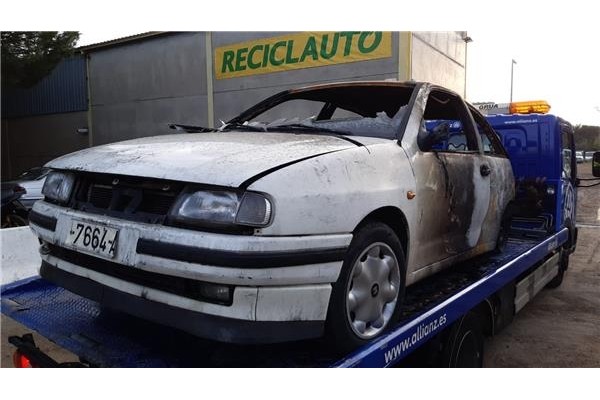 seat ibiza (6k)(1993) del año 