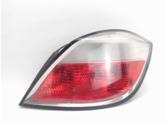 Recambio de piloto trasero derecho para opel astra h berlina referencia OEM IAM 1222112  