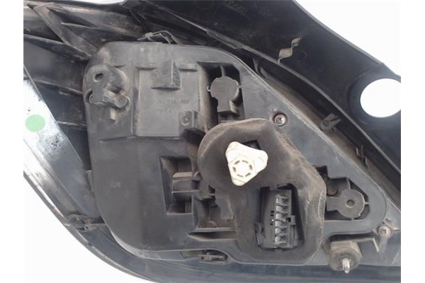 Recambio de piloto trasero derecho para opel astra h berlina referencia OEM IAM 1222112  