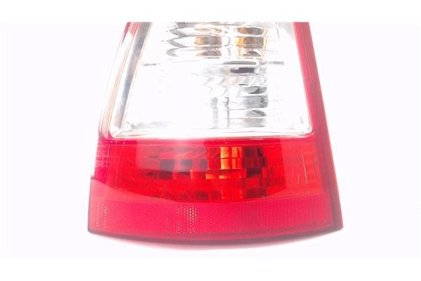 Recambio de piloto trasero derecho para citroen c3 1.1 i referencia OEM IAM 6351Q3  