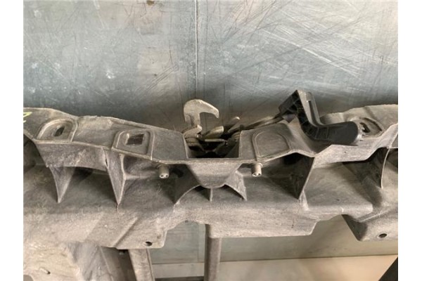 Recambio de frente delantero para peugeot 207 cc cabrio-coupé 1.6 básico referencia OEM IAM 7104FS 9677952180 
