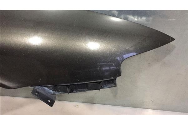 Recambio de aleta delantero derecha para seat toledo (1m2) 1.6 16v referencia OEM IAM 1M0821022  