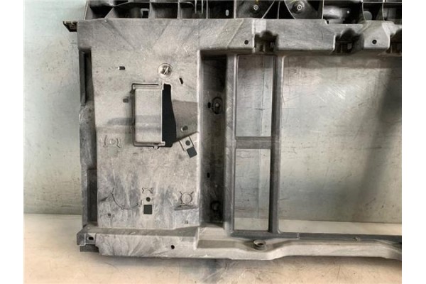 Recambio de frente delantero para peugeot 207 cc cabrio-coupé 1.6 básico referencia OEM IAM 7104FS 9677952180 