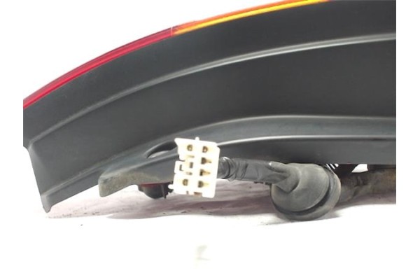 Recambio de piloto trasero derecho para mitsubishi space star (dg0) referencia OEM IAM MR586014  