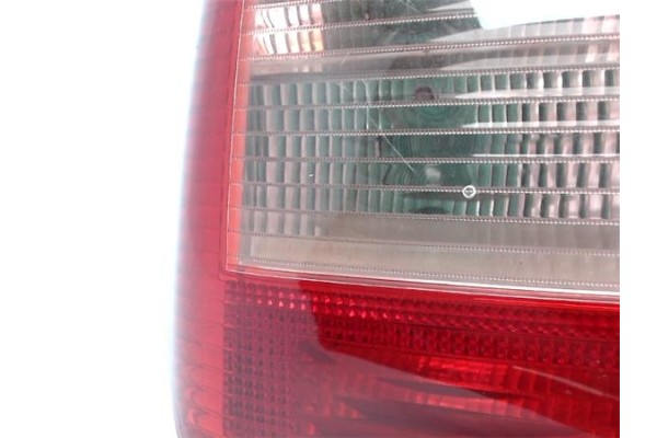 Recambio de piloto trasero izquierdo para citroen c2 referencia OEM IAM 3CKX13405AA 79998D 