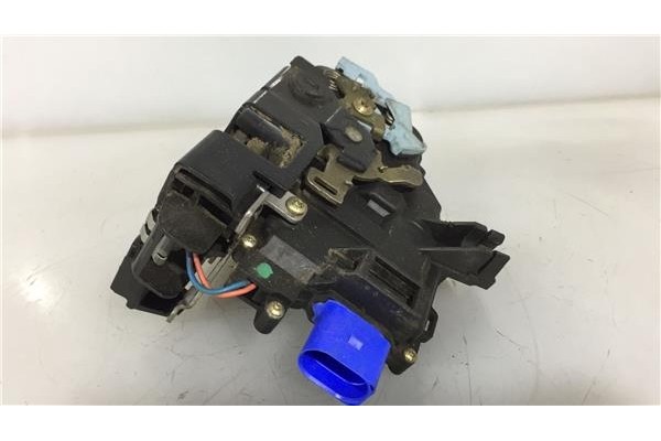 Recambio de cierre electromagnetico trasero izquierdo para seat toledo (5p2)(09.2004 ) 1.9 tdi referencia OEM IAM 7L0839015  7L0
