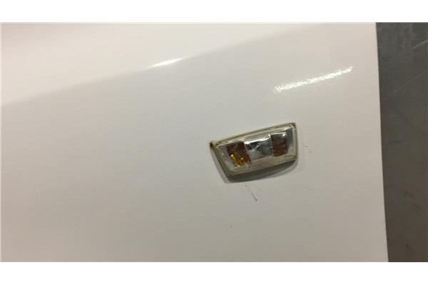 Recambio de aleta delantero izquierda para opel corsa d 1.3 cdti referencia OEM IAM 6102363 8313054 93189645 , OPEL