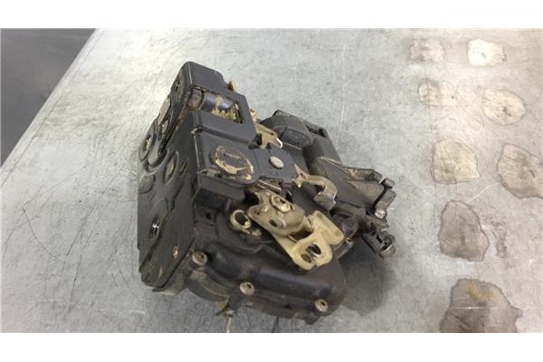 Recambio de cierre electromagnetico trasero derecho para skoda fabia (6y2/6y3)(2000) 1.9 classic [1,9 ltr. - 47 kw sdi cat (asy)