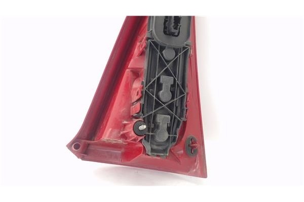 Recambio de piloto trasero izquierdo para citroen c3 1.1 i referencia OEM IAM 6350Q3  