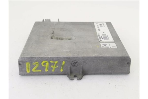 Recambio de centralita para renault r 25 (b29) 2.2 (b29) referencia OEM IAM 7700734611 S100806101D 